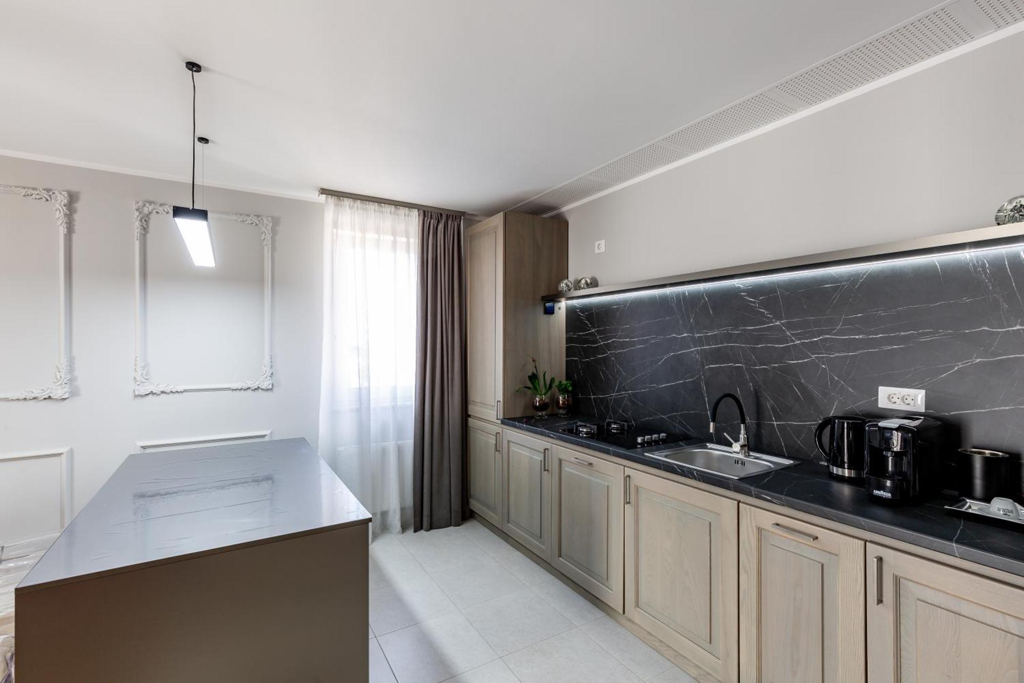 Studio 92- Urban Plaza Braşov Eksteriør billede