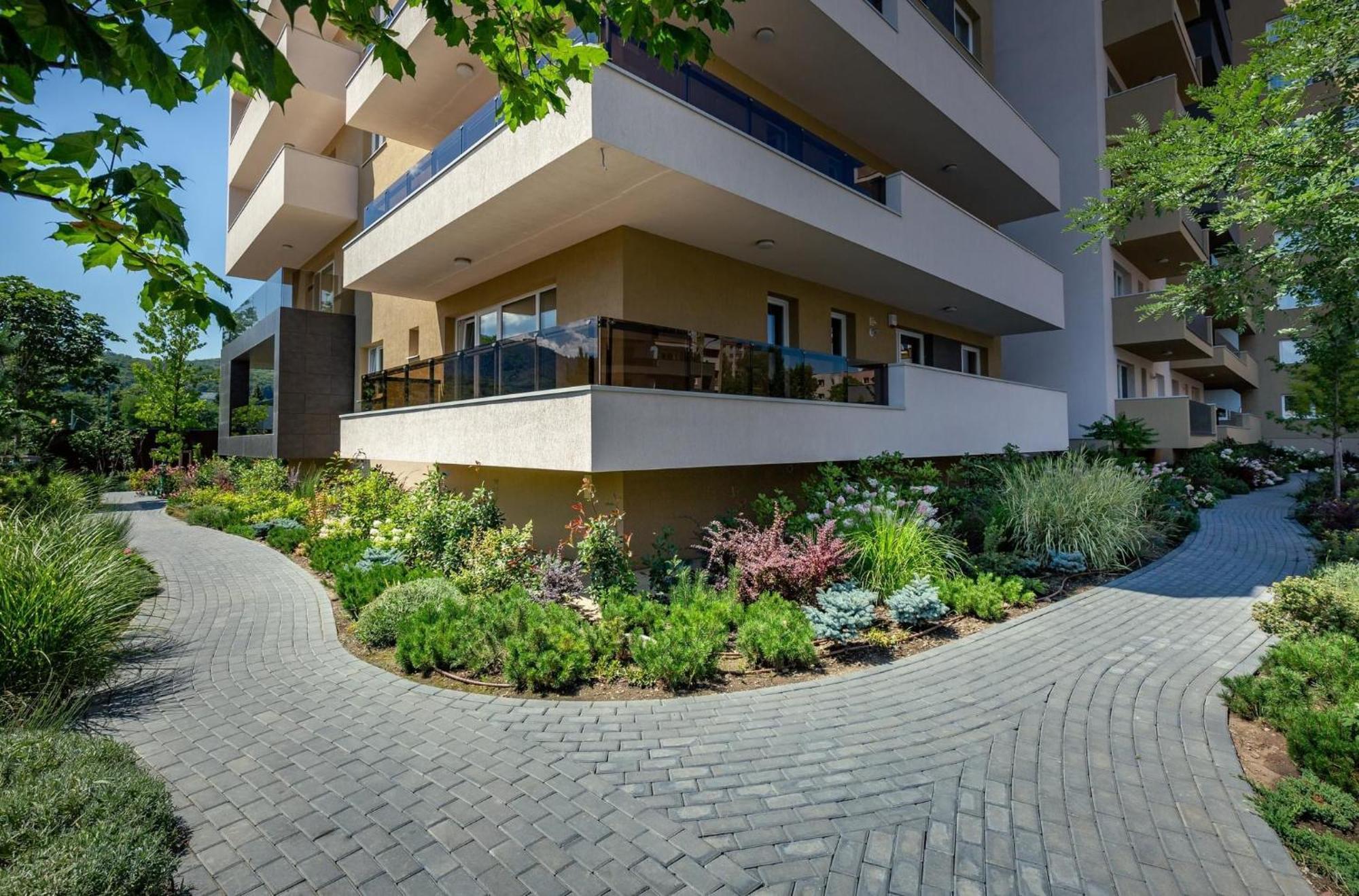 Studio 92- Urban Plaza Braşov Eksteriør billede